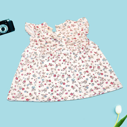 Baby Girls’ Soft Cotton Dress – Dainty Floral Print with Ruffle Sleeves